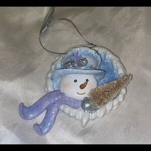 Kurt Adler Blue/White Snowman Disc Ornament‎ with White Tree 4" Resin NWT